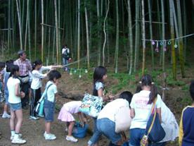 市民緑地「かわらだ竹林公園　憩いとふれあいの場」1