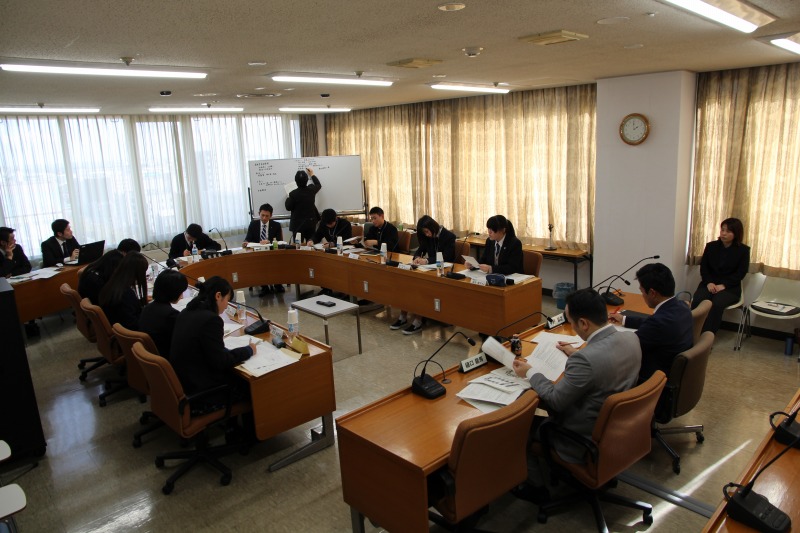 委員会室の様子