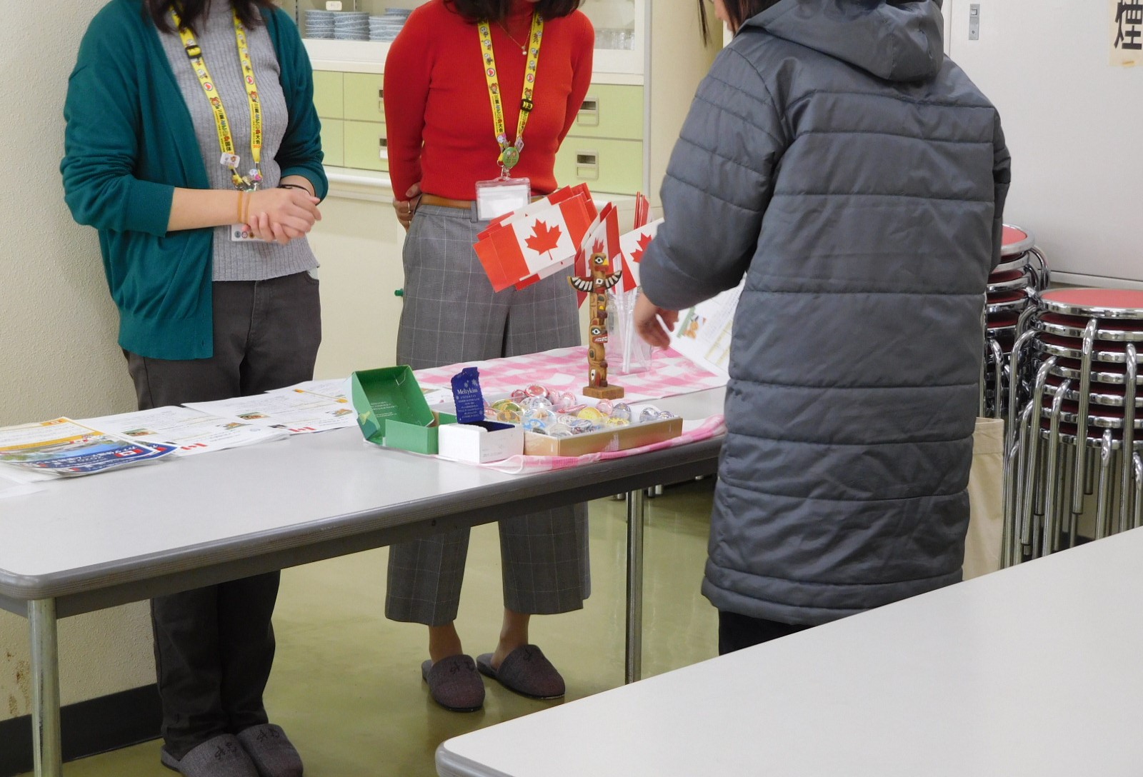 缶バッジ配布