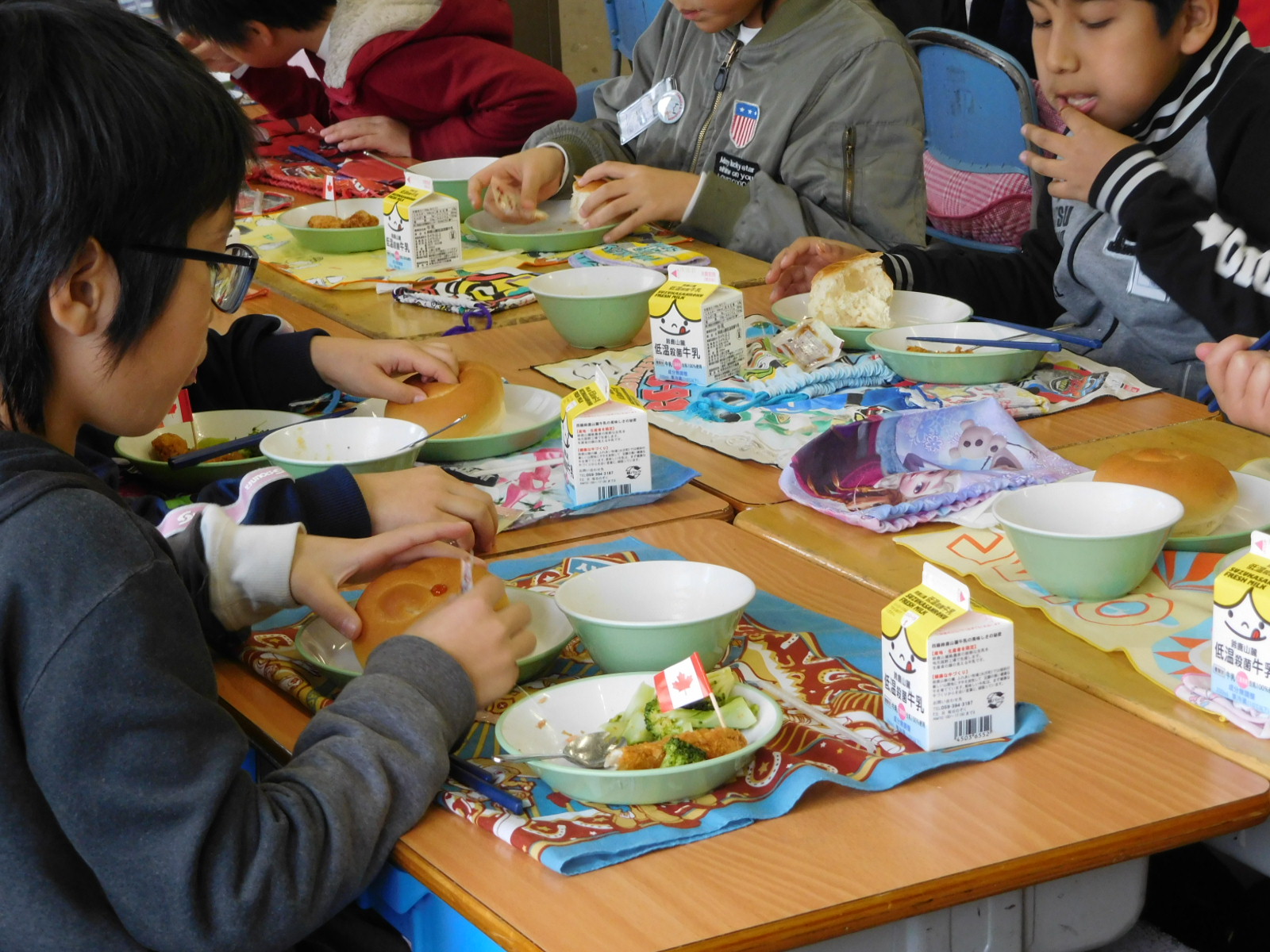 給食