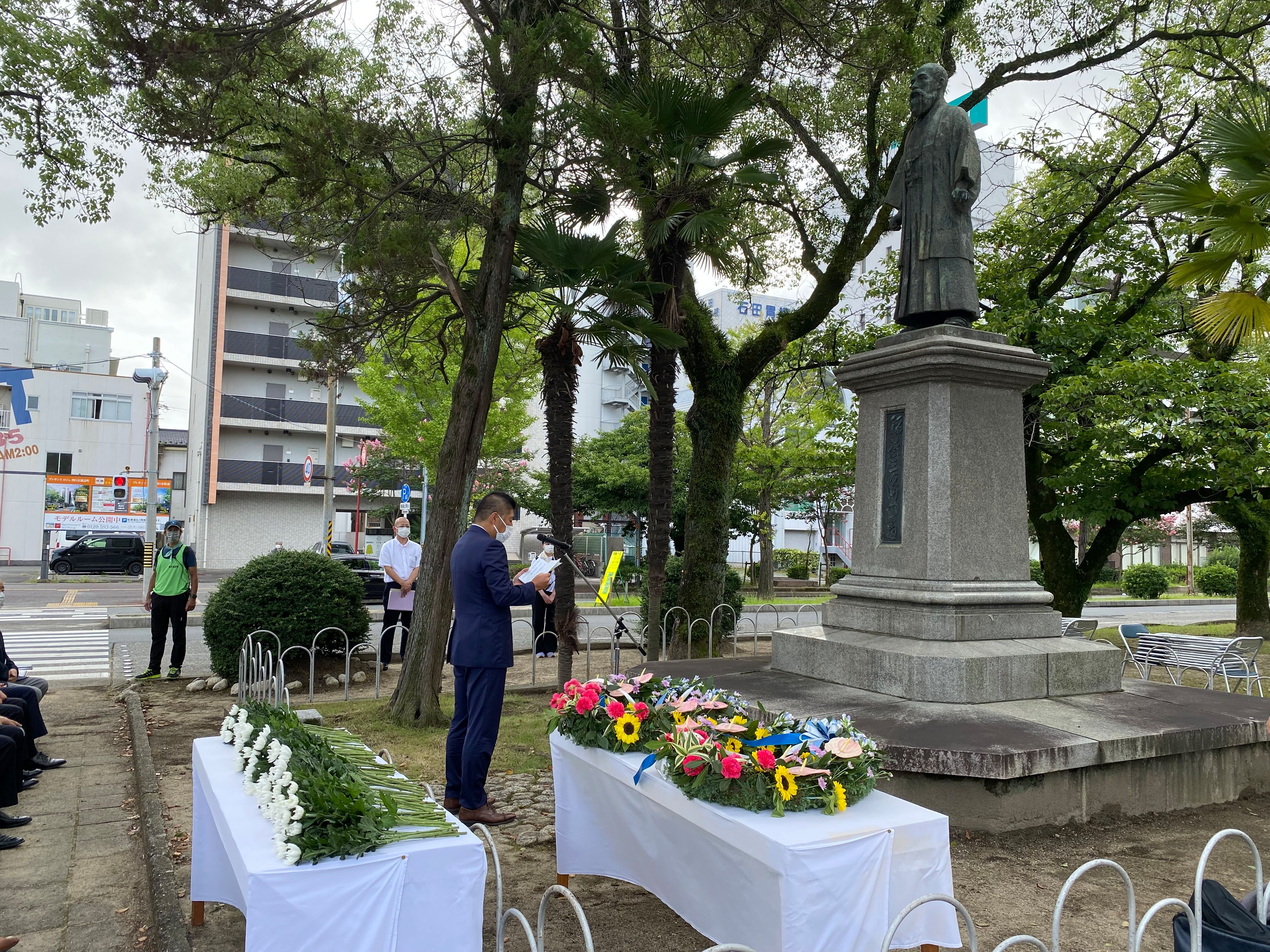 0806　大四日市まつり献花式