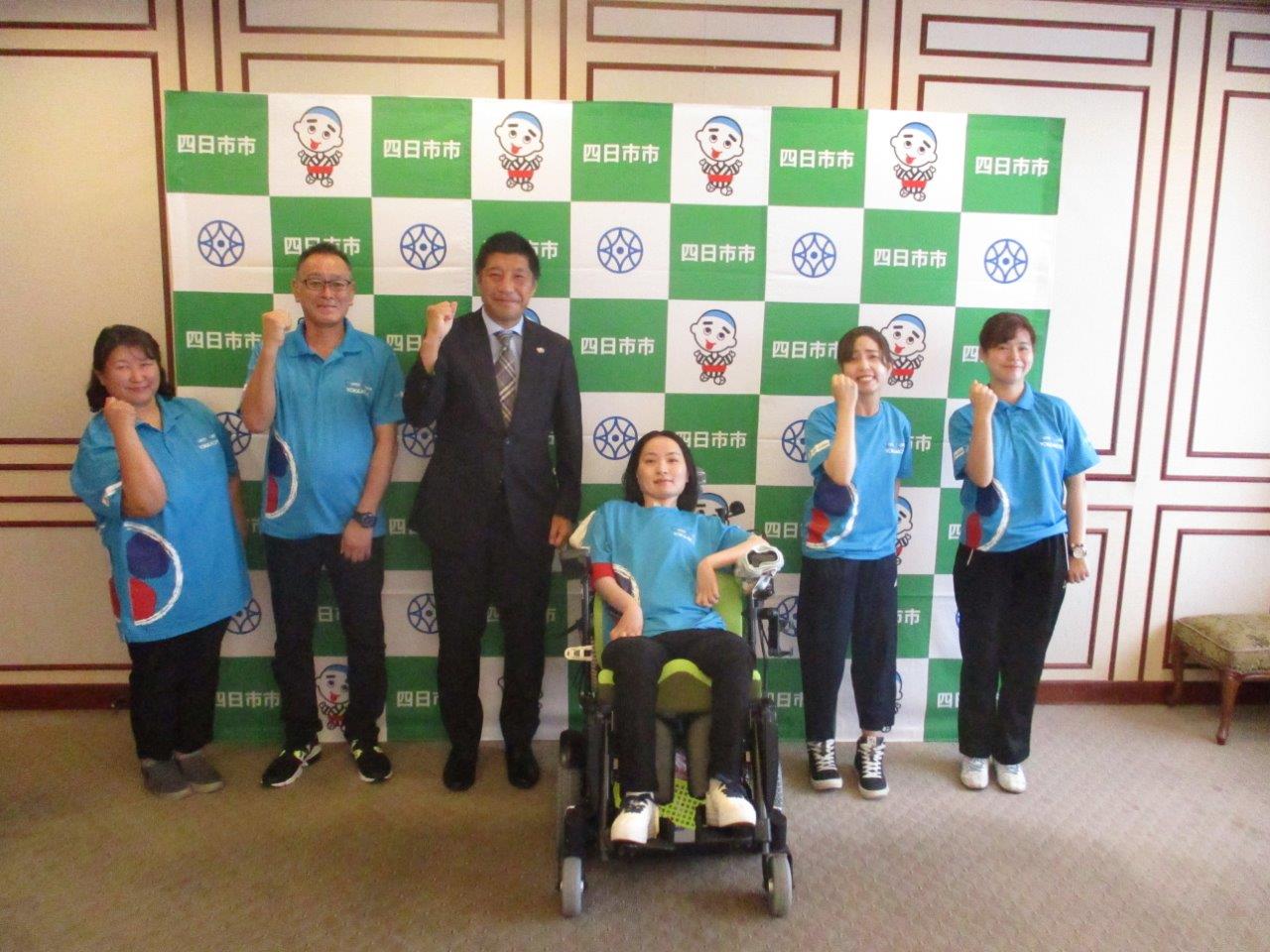 1005 全国障害者スポーツ大会出場チーム表敬訪問