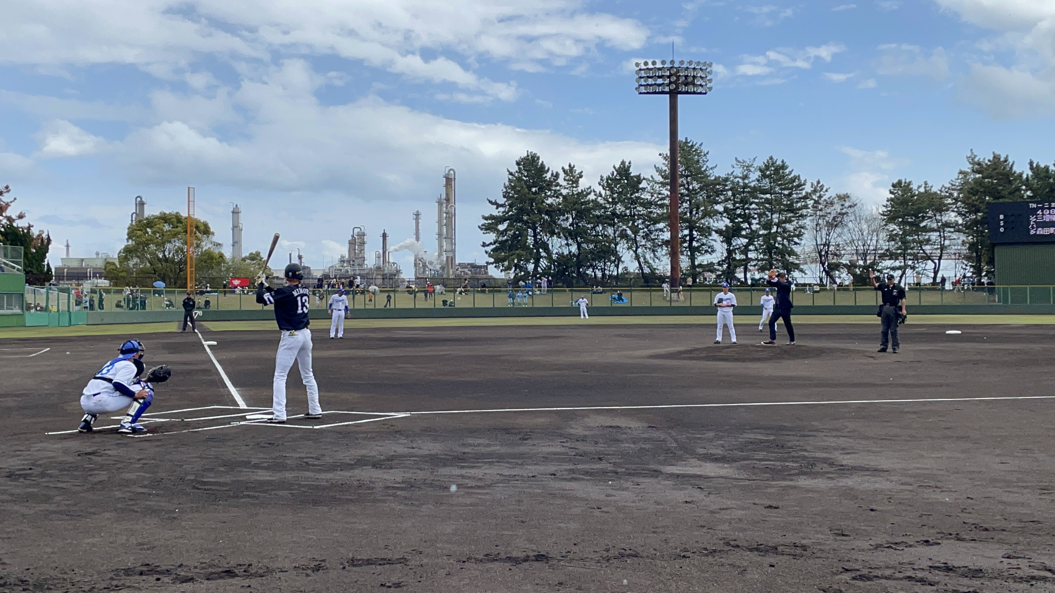 20230408 ウエスタンリーグ公式戦始球式