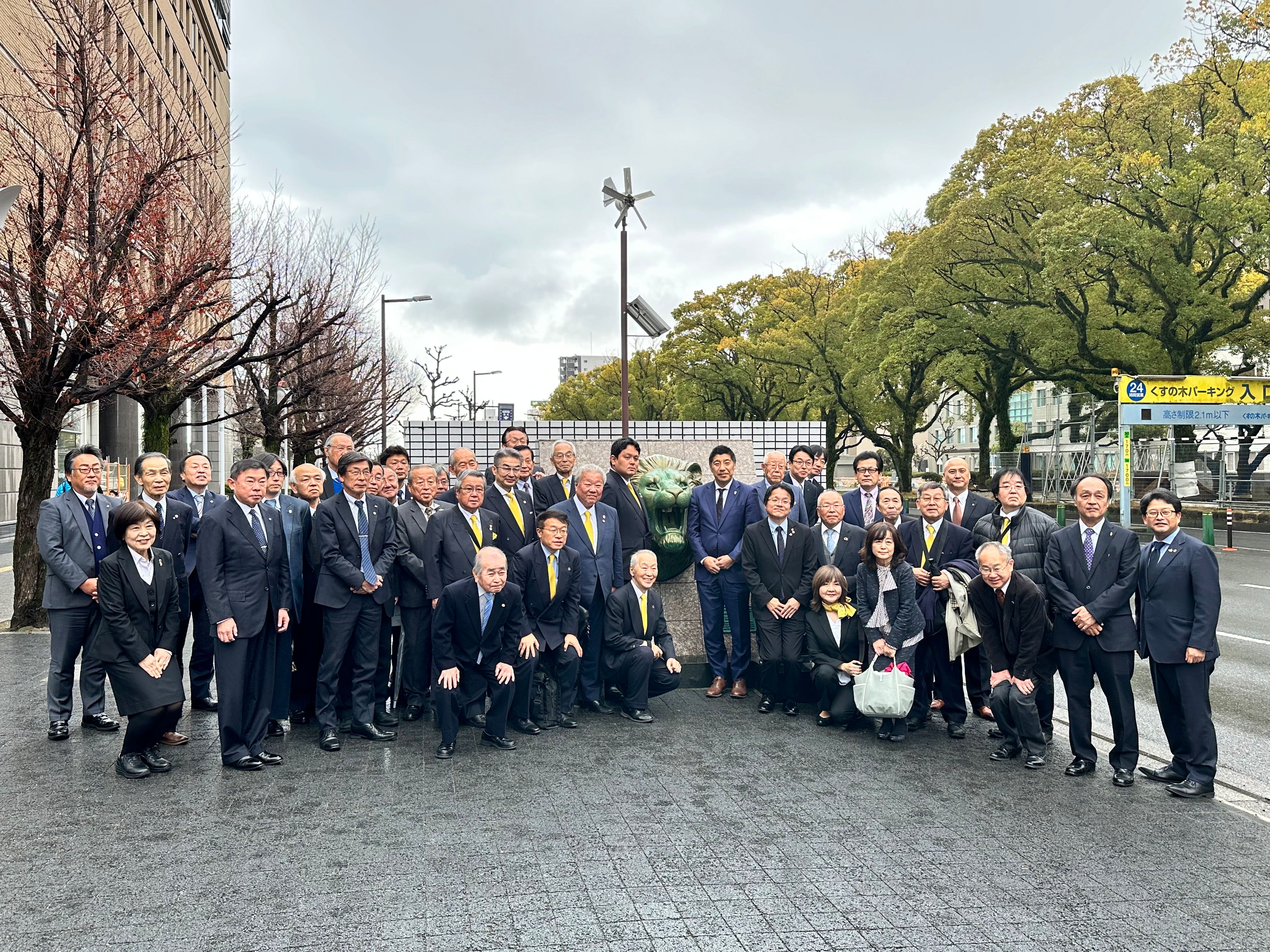 20240323 市内7ライオンズクラブ寄贈品受領式