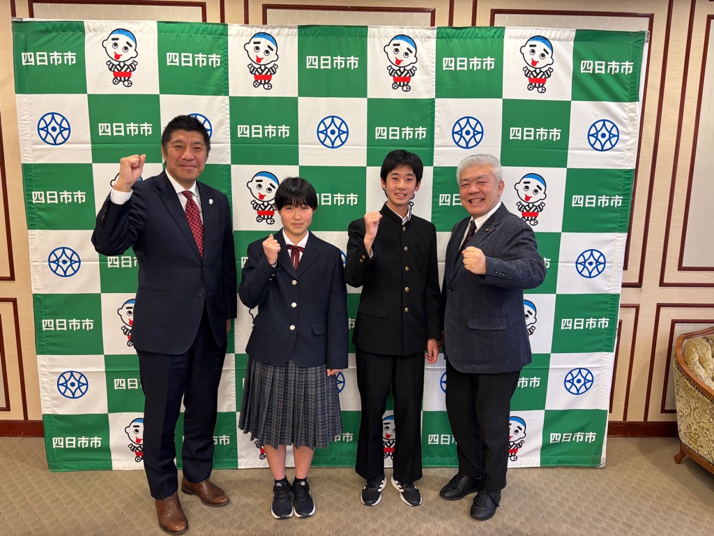 20250311 山手中学校・大池中学校テニス部表敬訪問.jpg