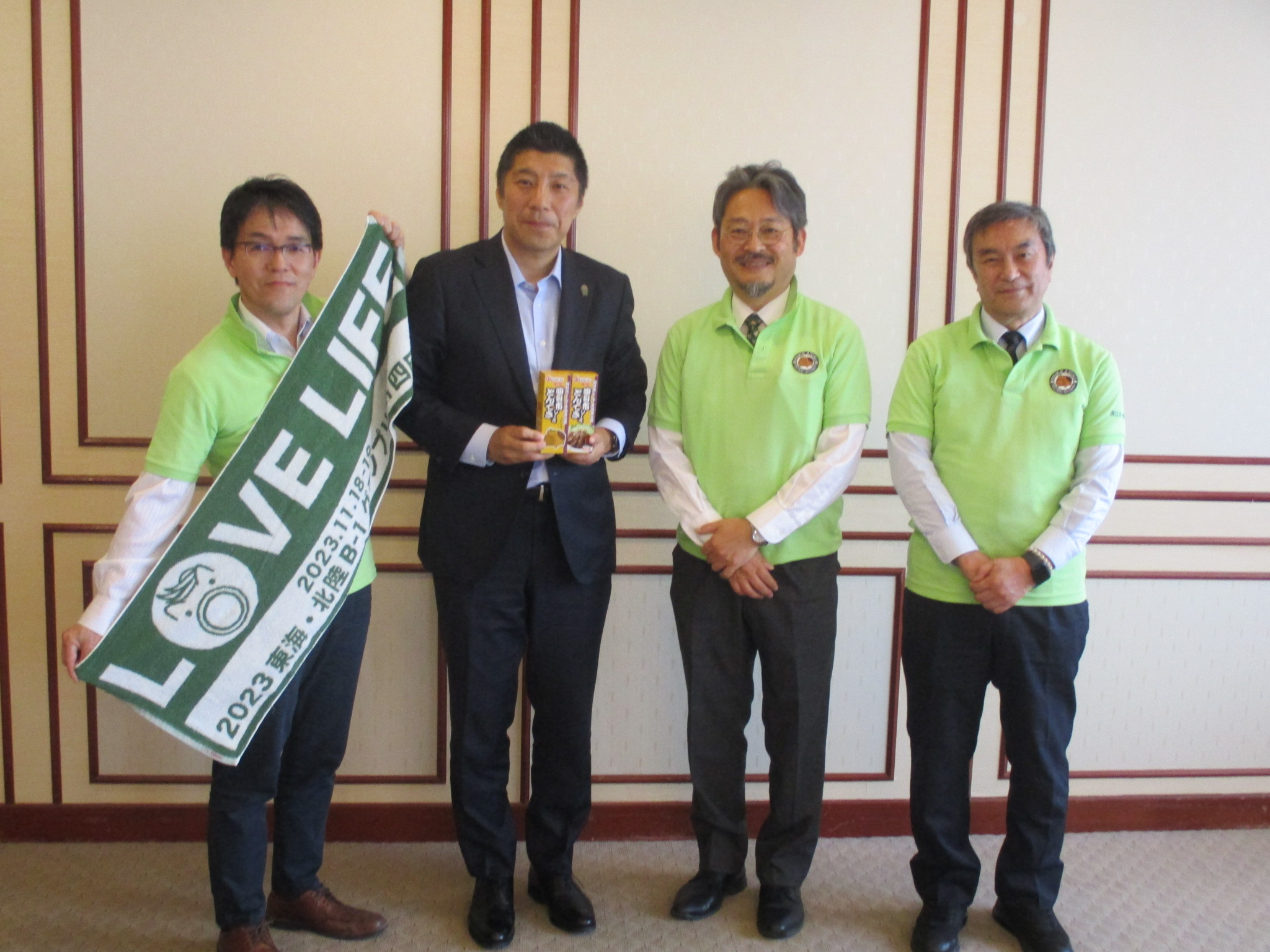 20250516 四日市とんてき協会表敬訪問.JPG