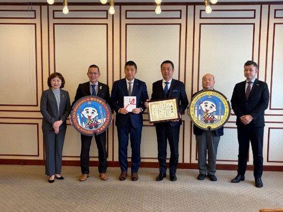 20260210 四日市西ロータリークラブ創立55周年記念寄贈式.jpg