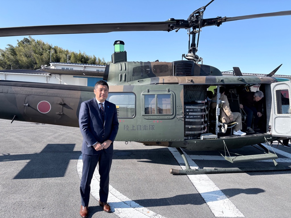 20260315 北勢地域自衛隊ヘリコプター体験搭乗.jpg