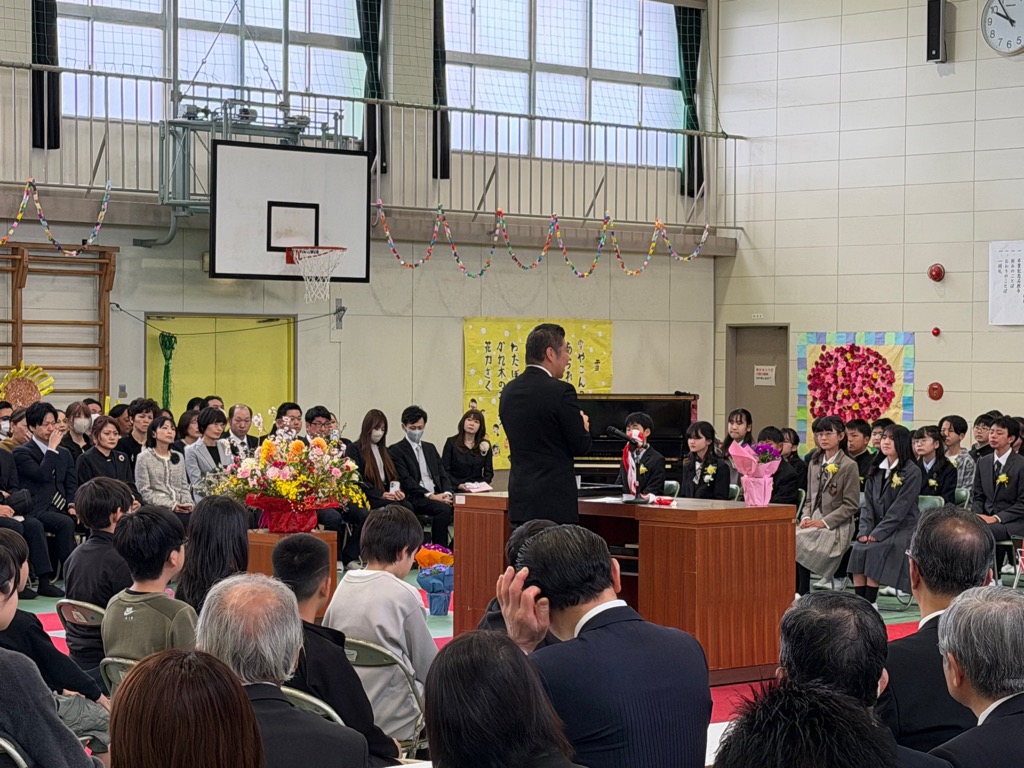 20260319 小学校卒業式.jpg